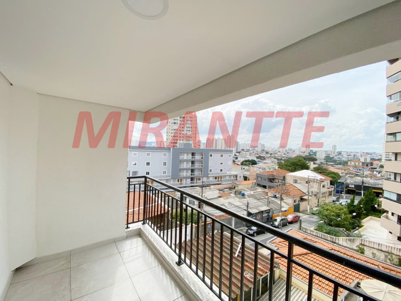 Apartamento de 83m² com 3 quartos em Chora Menino