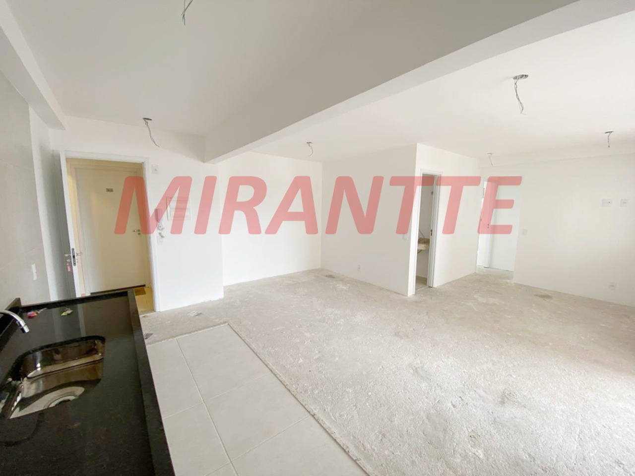 Apartamento de 83m² com 3 quartos em Chora Menino