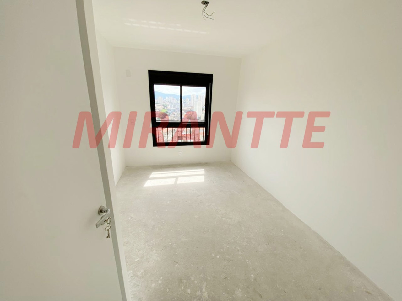 Apartamento de 83m² com 3 quartos em Chora Menino