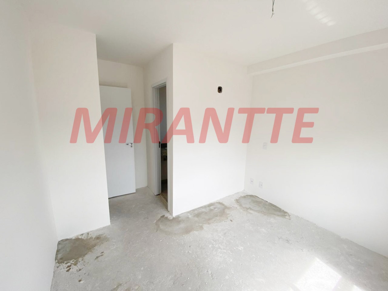Apartamento de 83m² com 3 quartos em Chora Menino