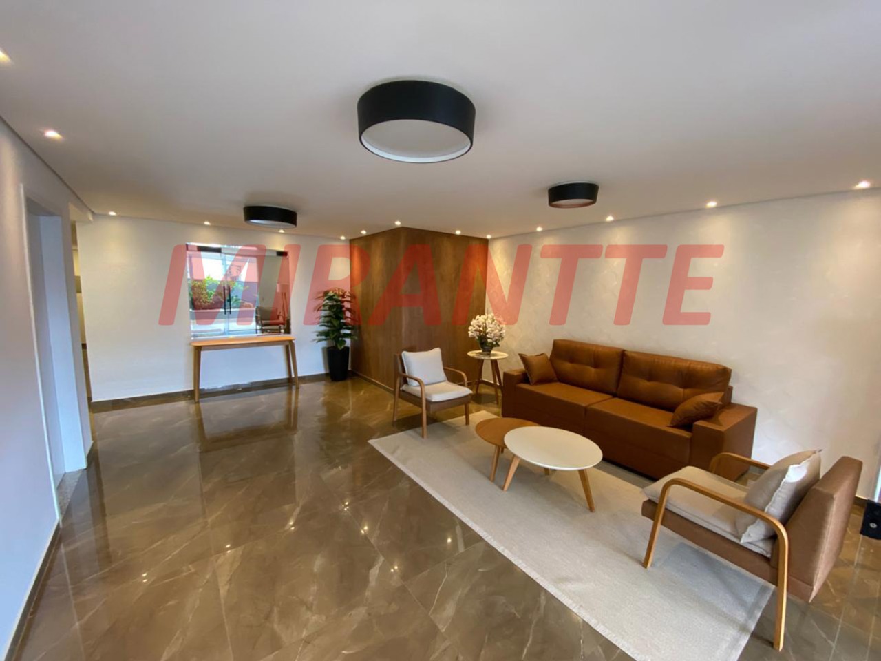 Apartamento de 83m² com 3 quartos em Chora Menino