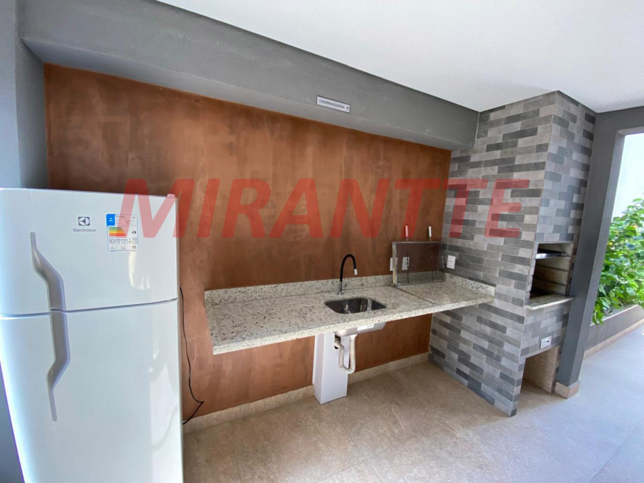 Apartamento de 83m² com 3 quartos em Chora Menino