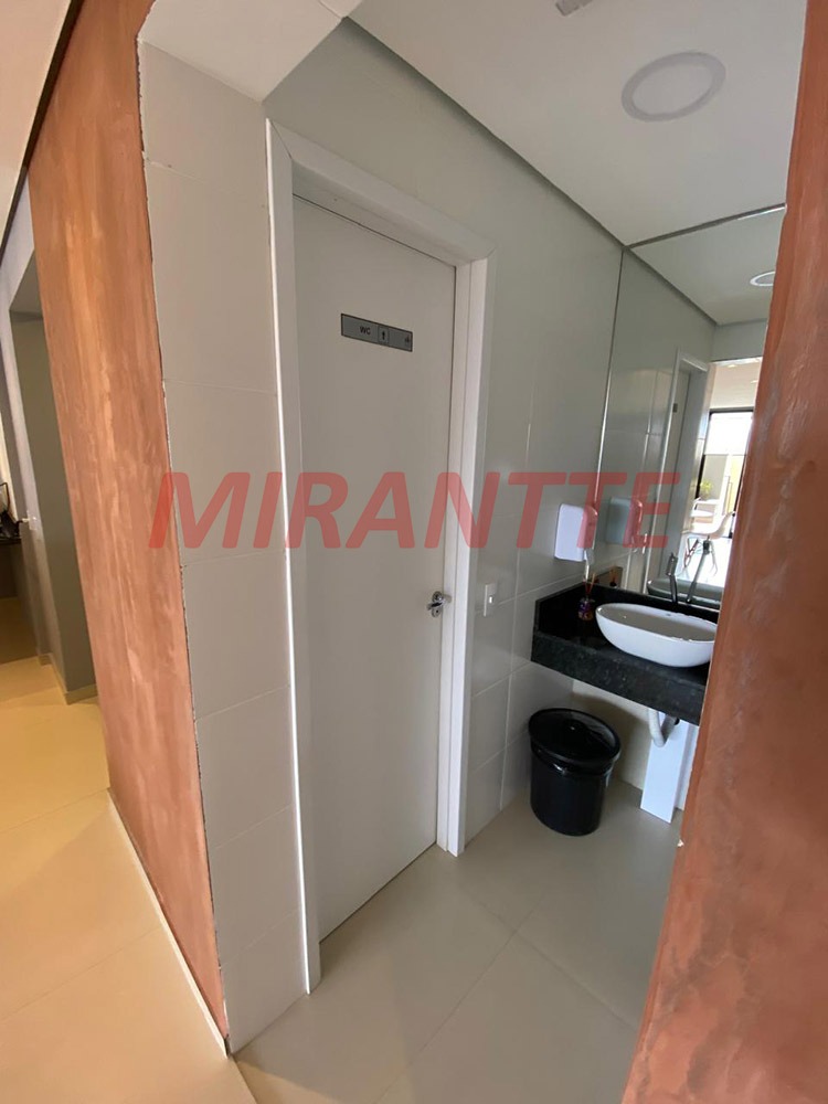 Apartamento de 83m² com 3 quartos em Chora Menino