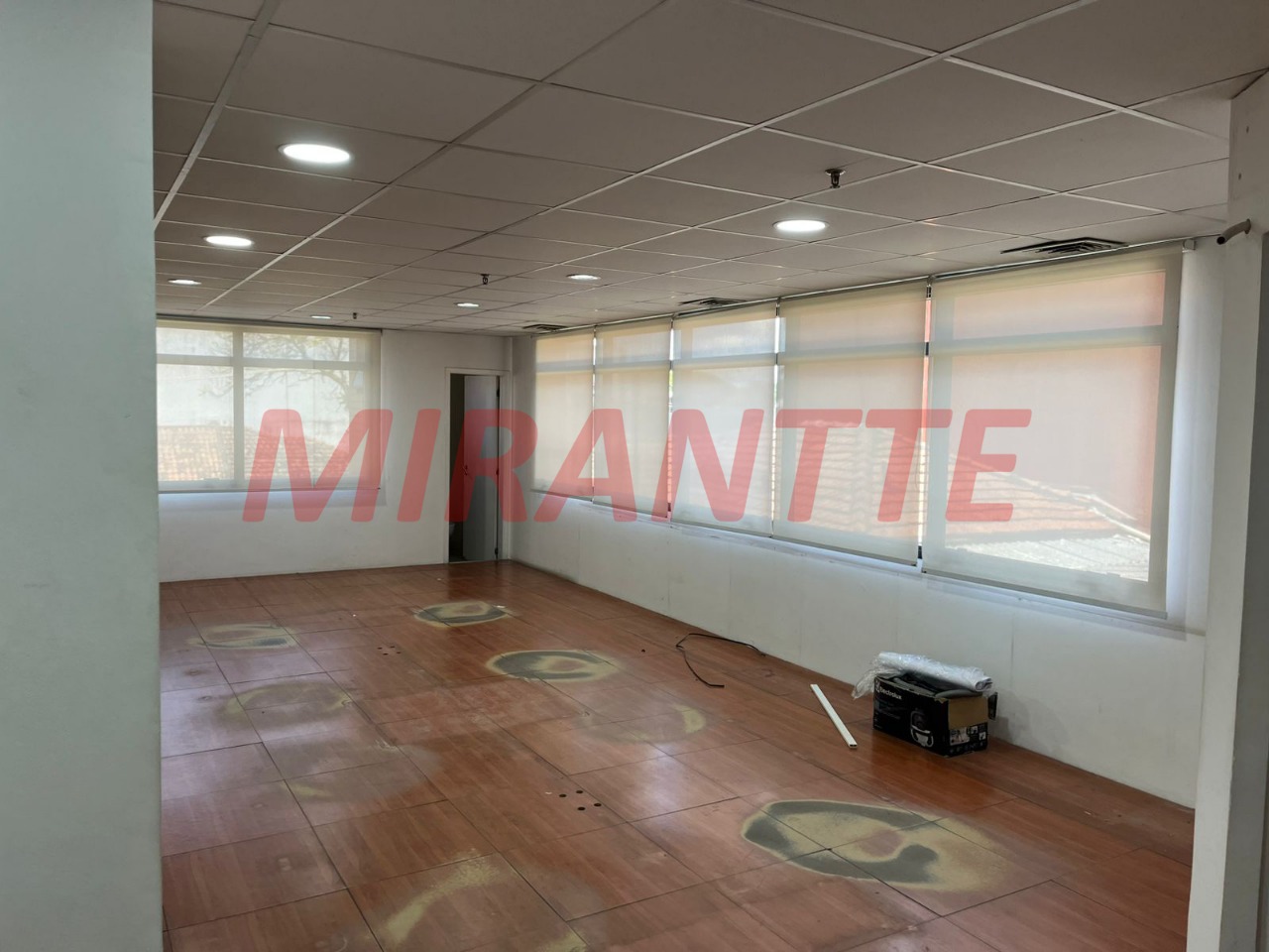 Comercial de 56m² em Santana