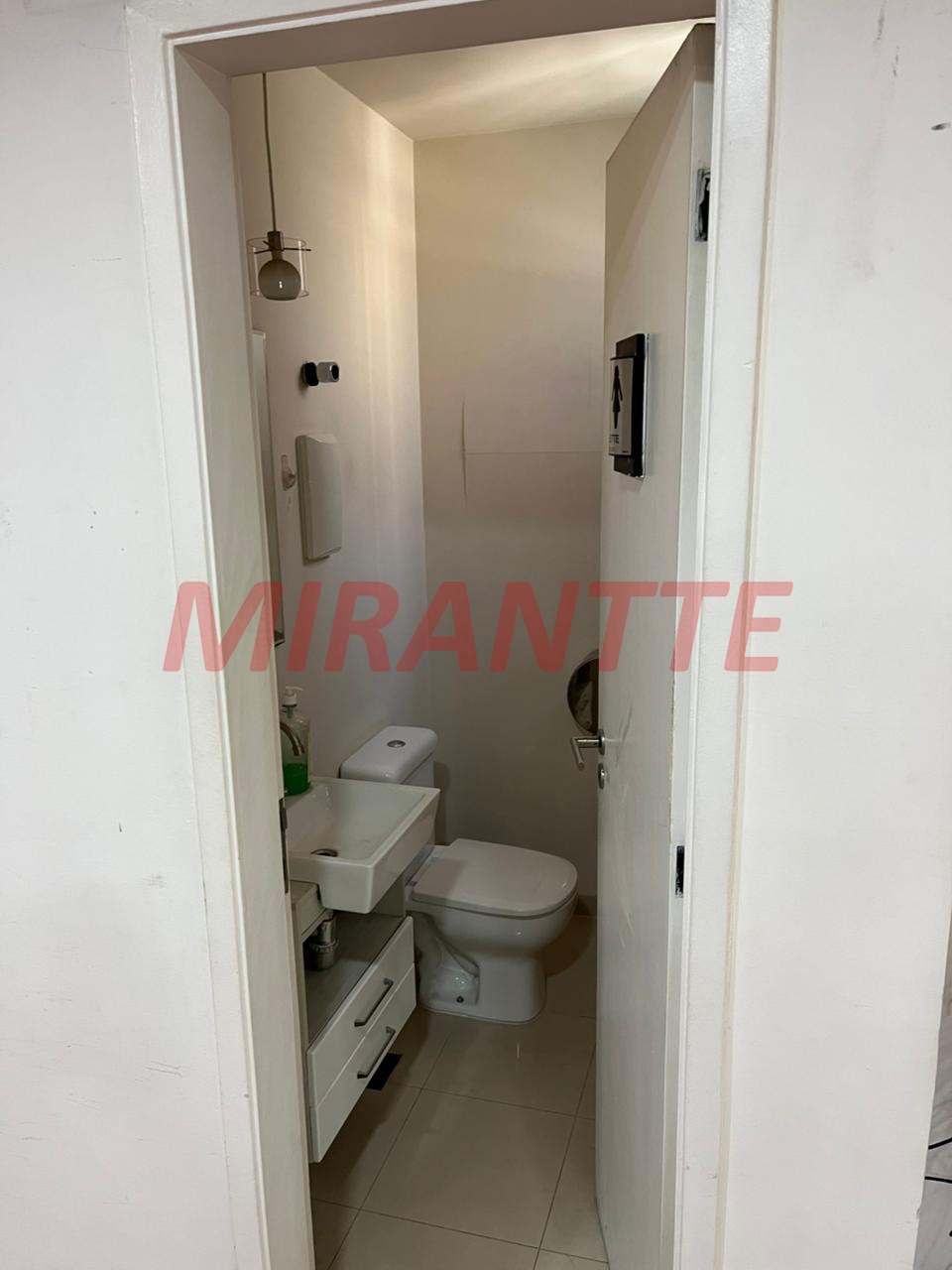 Comercial de 56m² em Santana