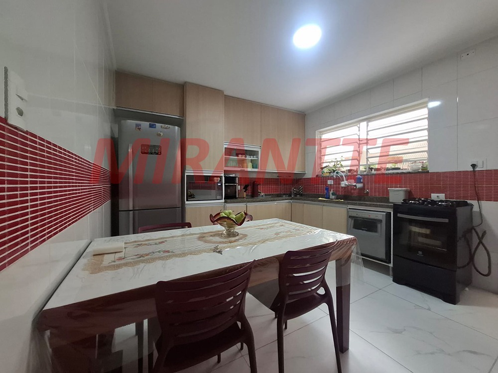 Sobrado de 161m² com 3 quartos em Lauzane Paulista