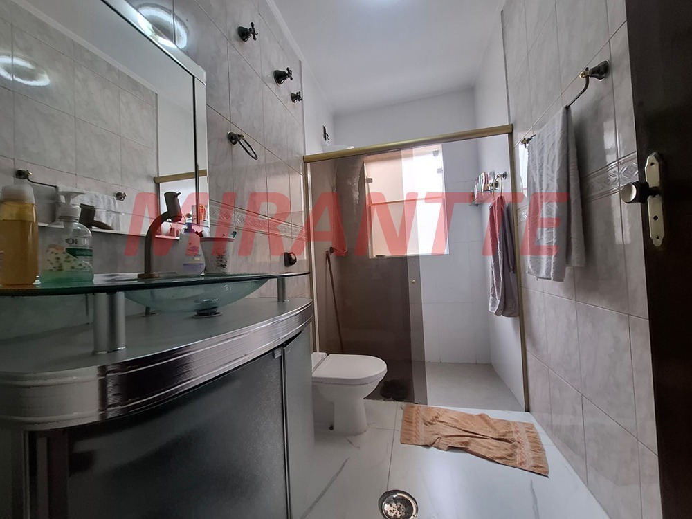 Sobrado de 161m² com 3 quartos em Lauzane Paulista