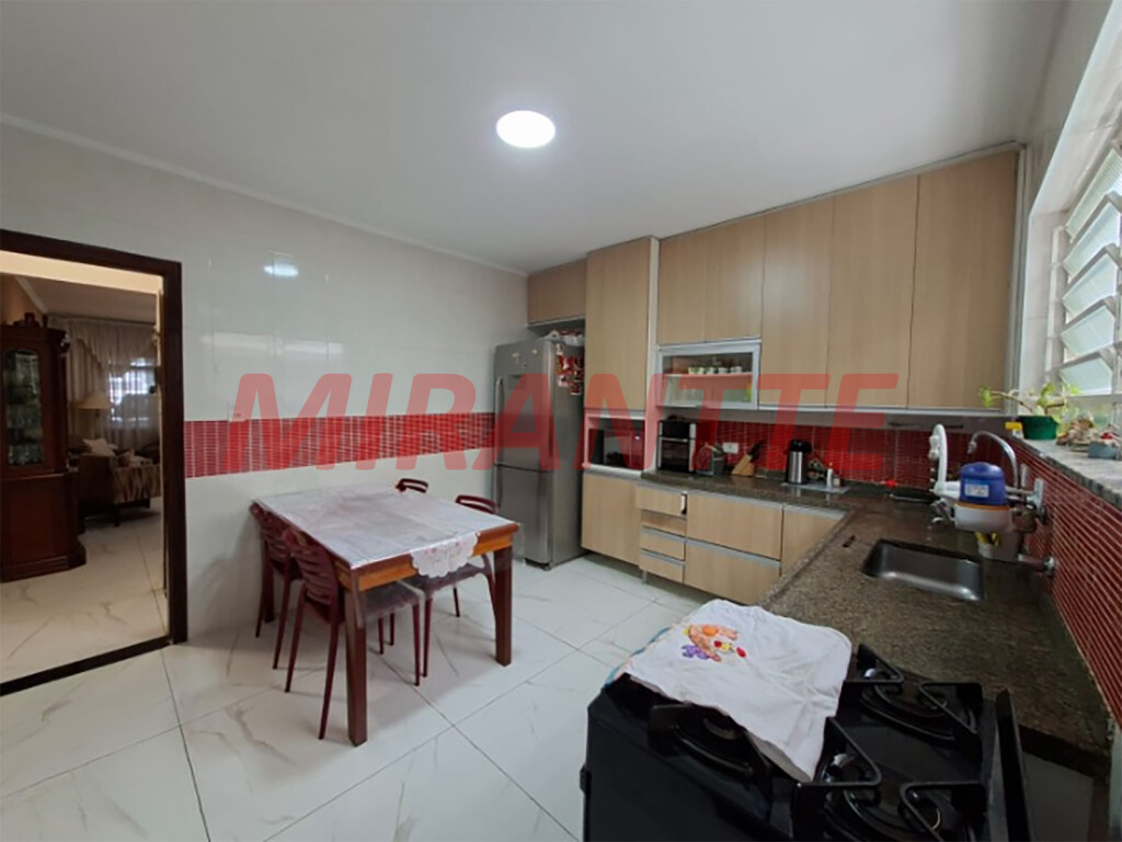 Sobrado de 161m² com 3 quartos em Lauzane Paulista