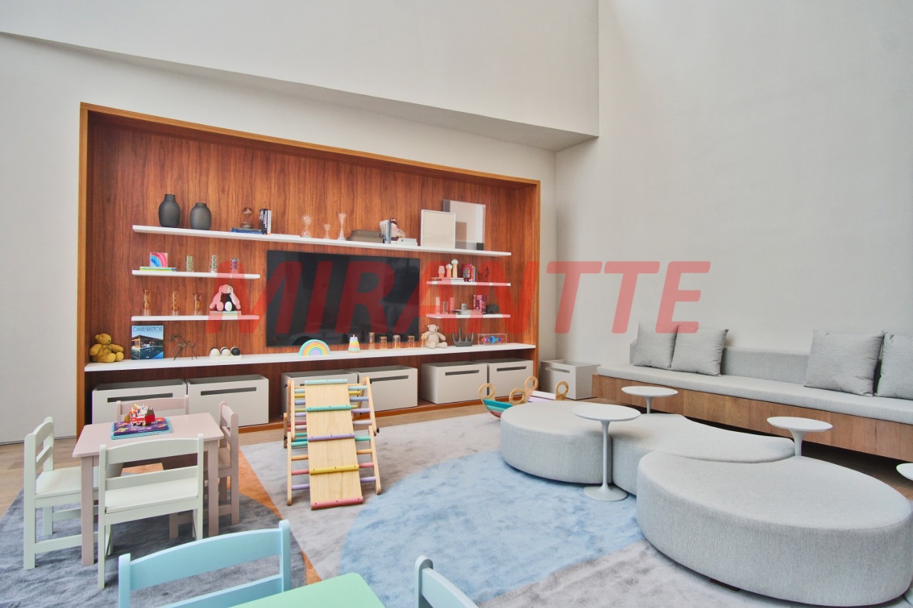 Apartamento de 358.67m² com 4 quartos em Vila Nova Conceição