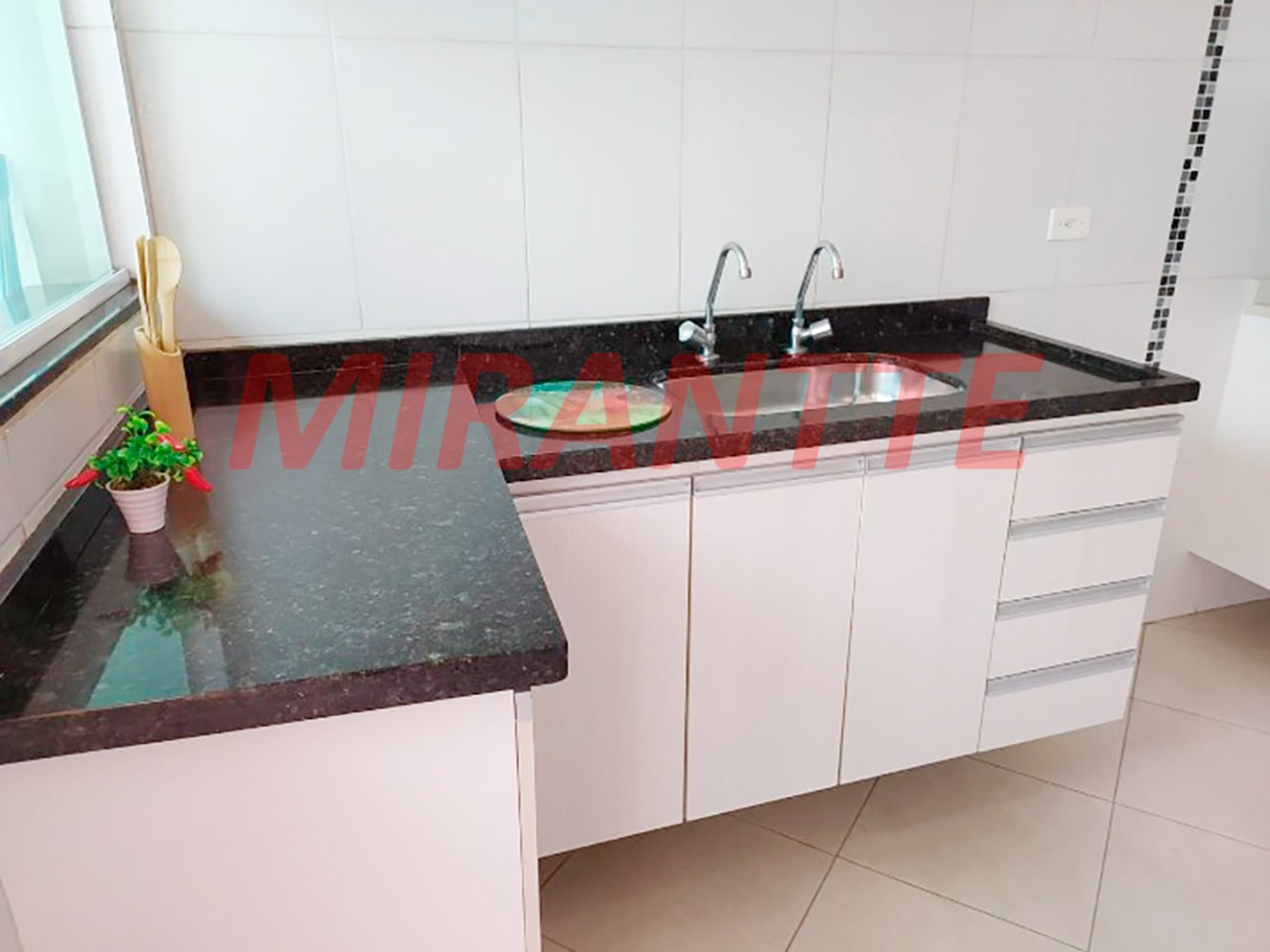 Sobrado de 92m² com 3 quartos em Jardim Ponte Rasa