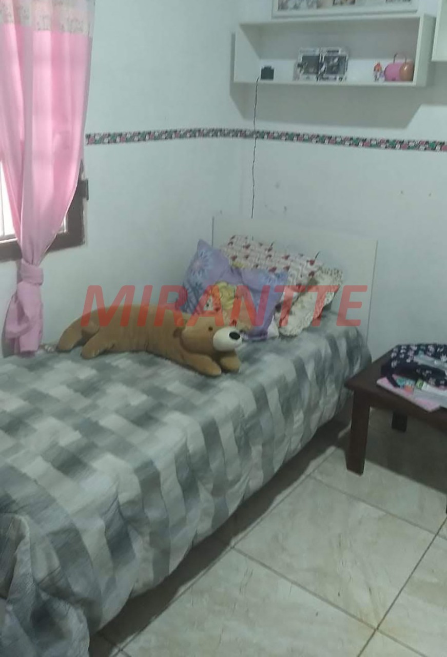 Cond. fechado de 305.85m² com 3 quartos em Barreiro