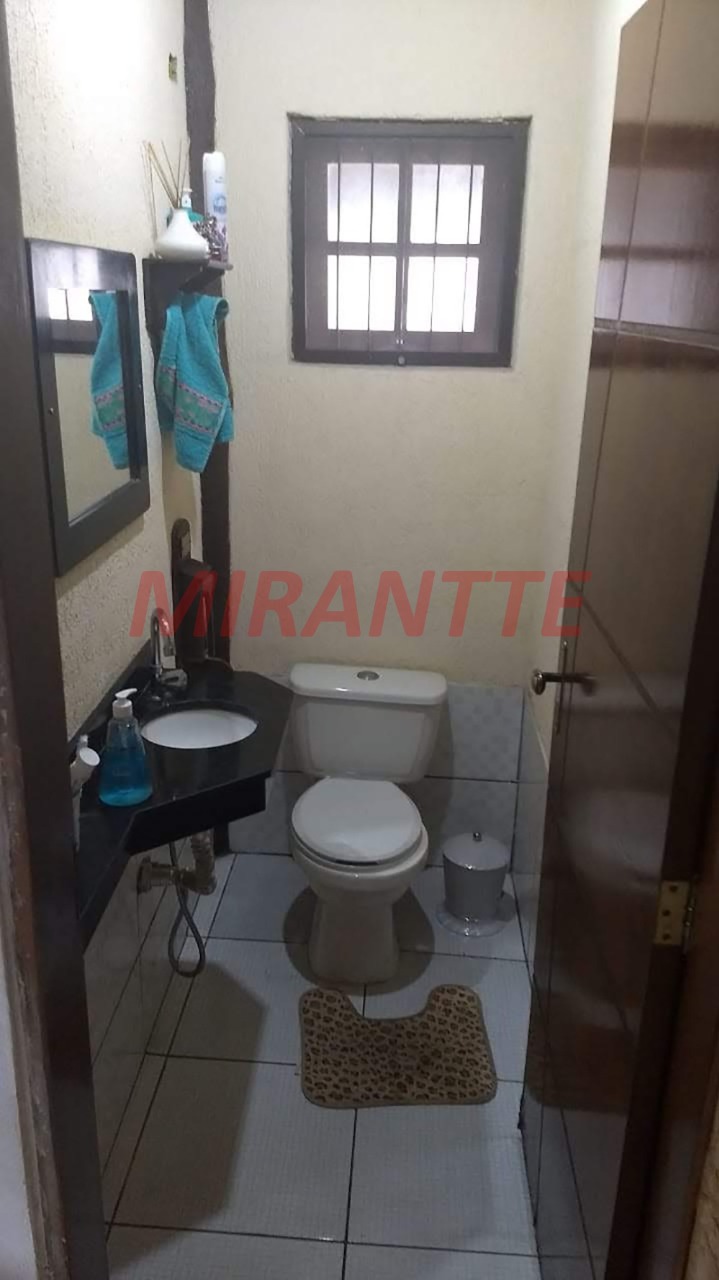 Cond. fechado de 305.85m² com 3 quartos em Barreiro