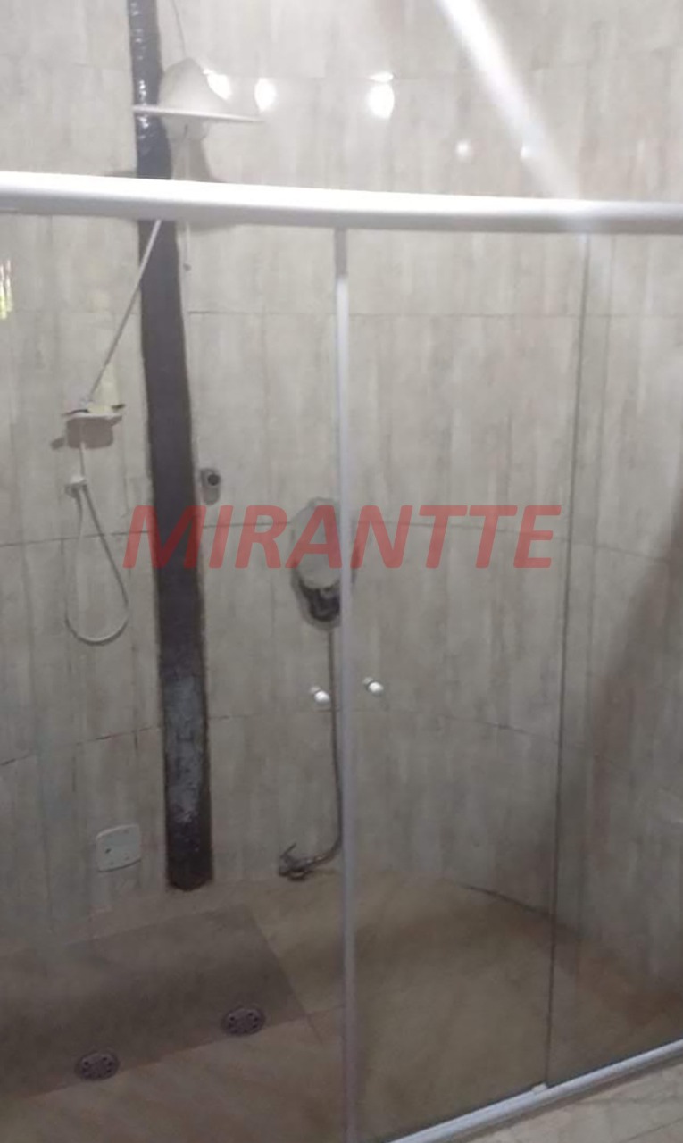 Cond. fechado de 305.85m² com 3 quartos em Barreiro