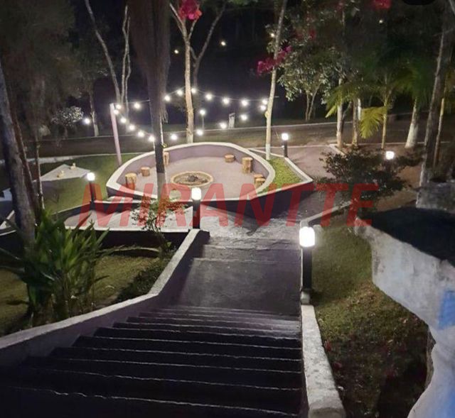 Outros de 1102m² com 4 quartos em Santa Isabel