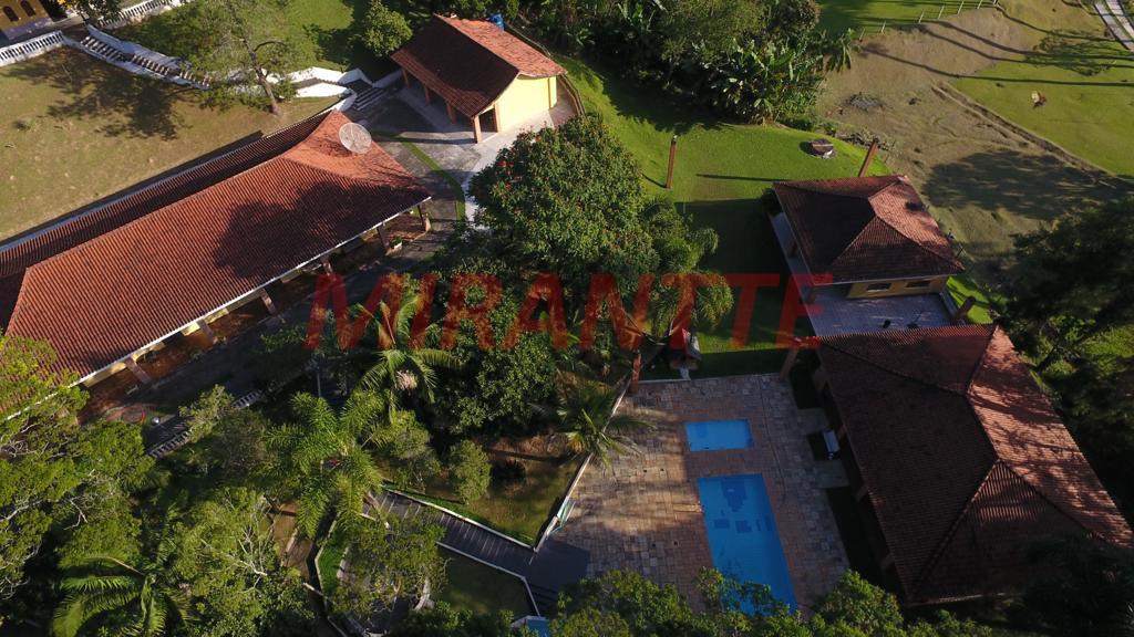 Outros de 1102m² com 4 quartos em Santa Isabel