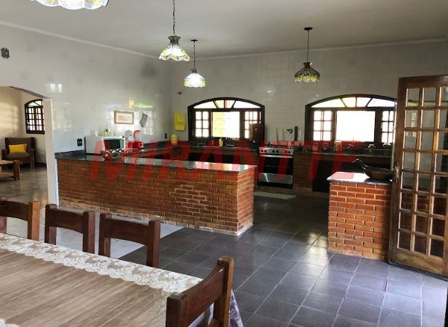 Outros de 1102m² com 4 quartos em Santa Isabel