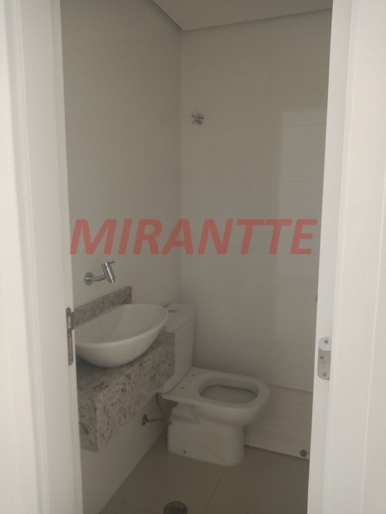 Comercial de 40m² em Santana