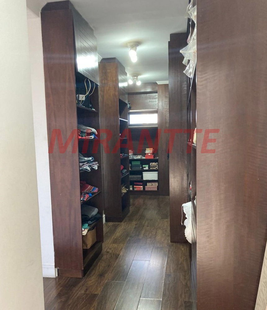 Sobrado de 460m² com 3 quartos em Vila Maria Alta