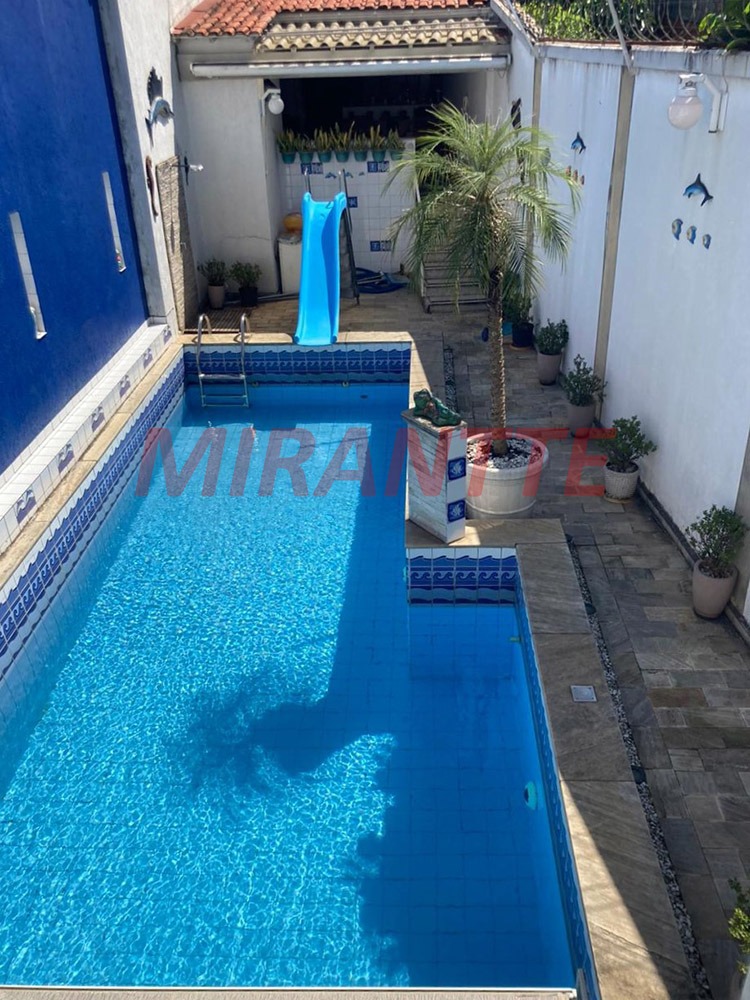 Sobrado de 460m² com 3 quartos em Vila Maria Alta