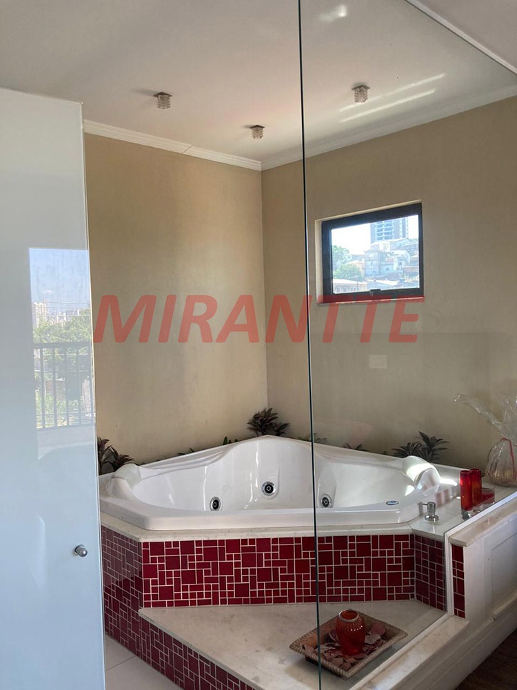Sobrado de 460m² com 3 quartos em Vila Maria Alta