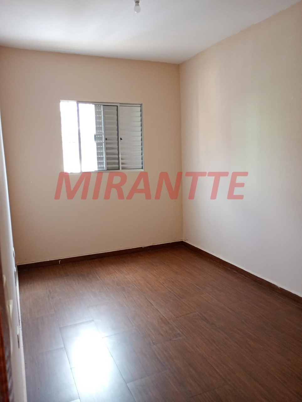 Sobrado de 280m² com 3 quartos em Santana