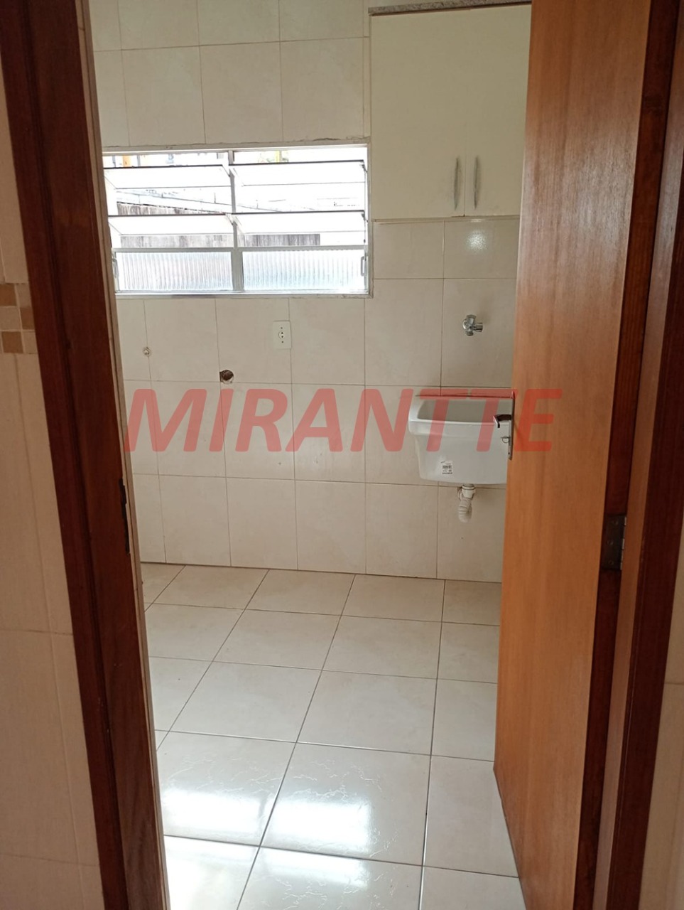 Sobrado de 280m² com 3 quartos em Santana