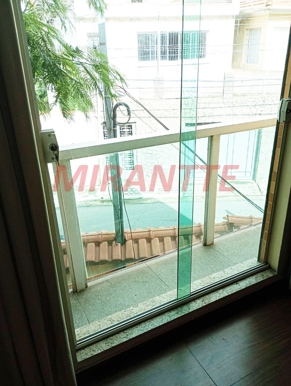 Sobrado de 280m² com 3 quartos em Santana