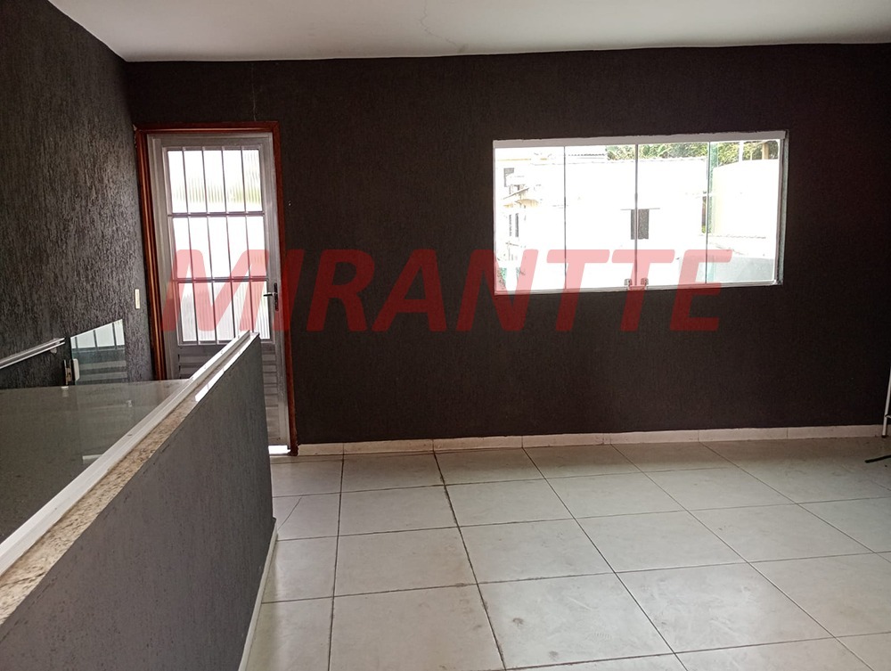 Sobrado de 280m² com 3 quartos em Santana