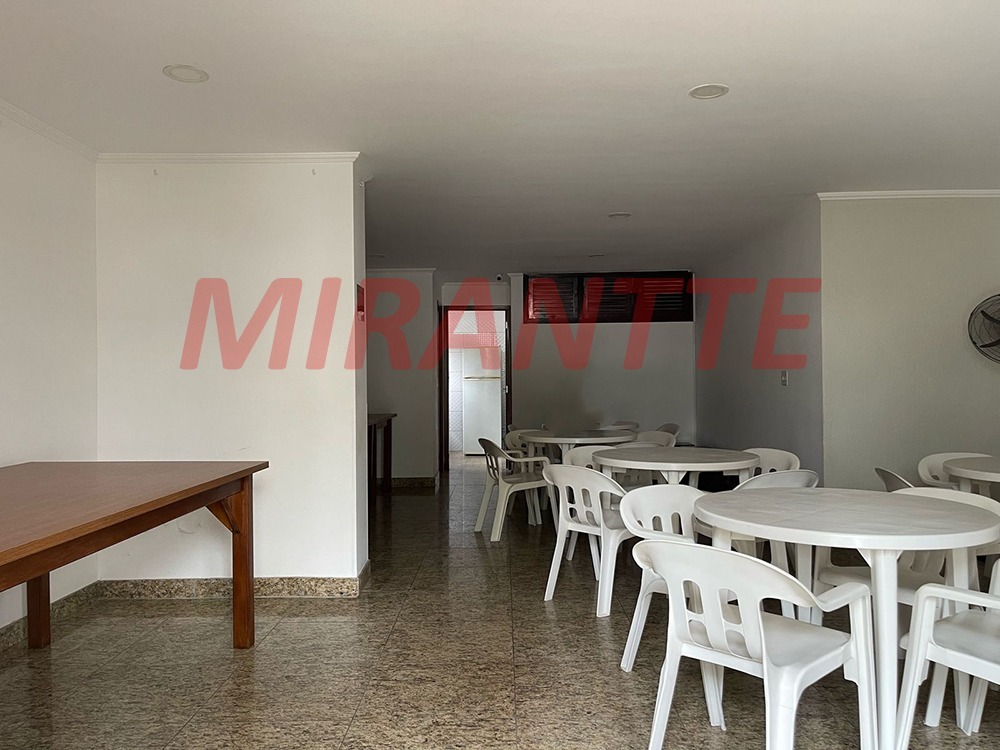 Apartamento de 51m² com 2 quartos em Santana