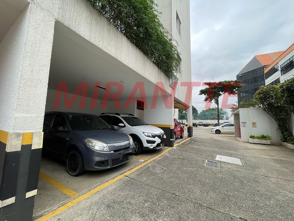 Apartamento de 51m² com 2 quartos em Santana