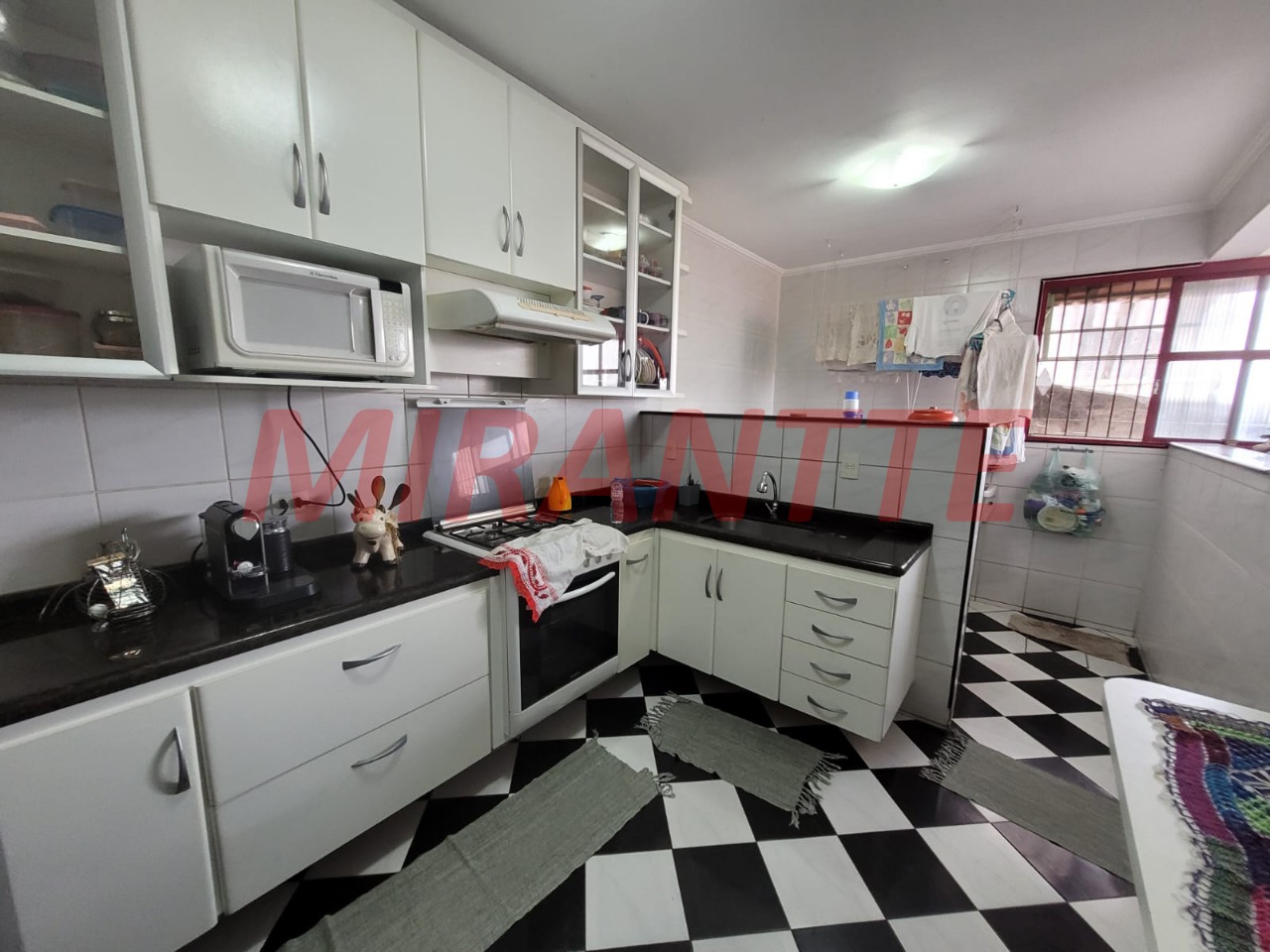 Casa terrea de 193m² com 4 quartos em Casa Verde Alta