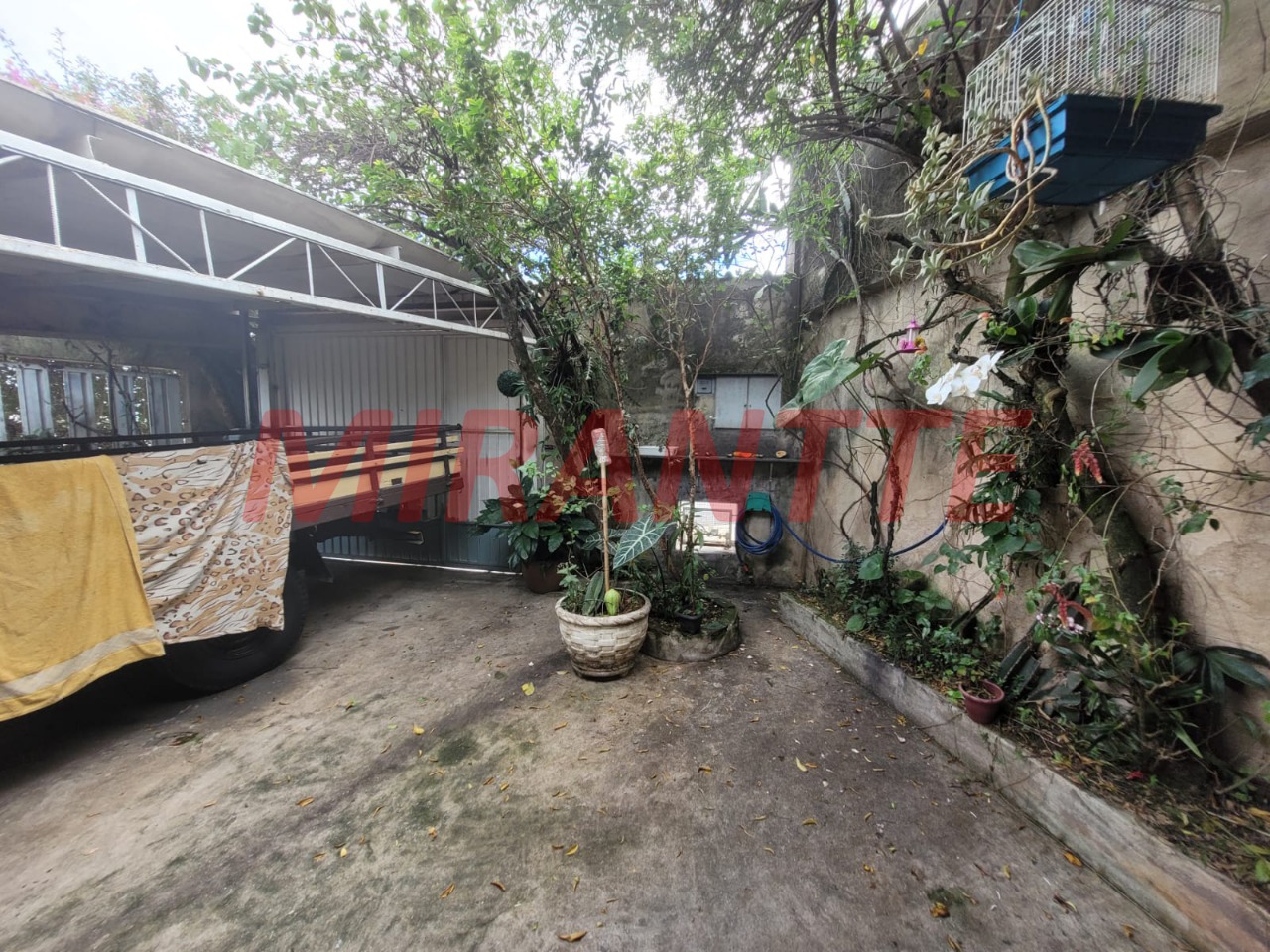 Casa terrea de 193m² com 4 quartos em Casa Verde Alta