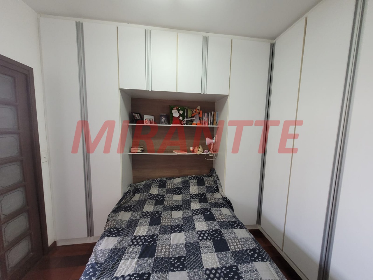 Casa terrea de 193m² com 4 quartos em Casa Verde Alta