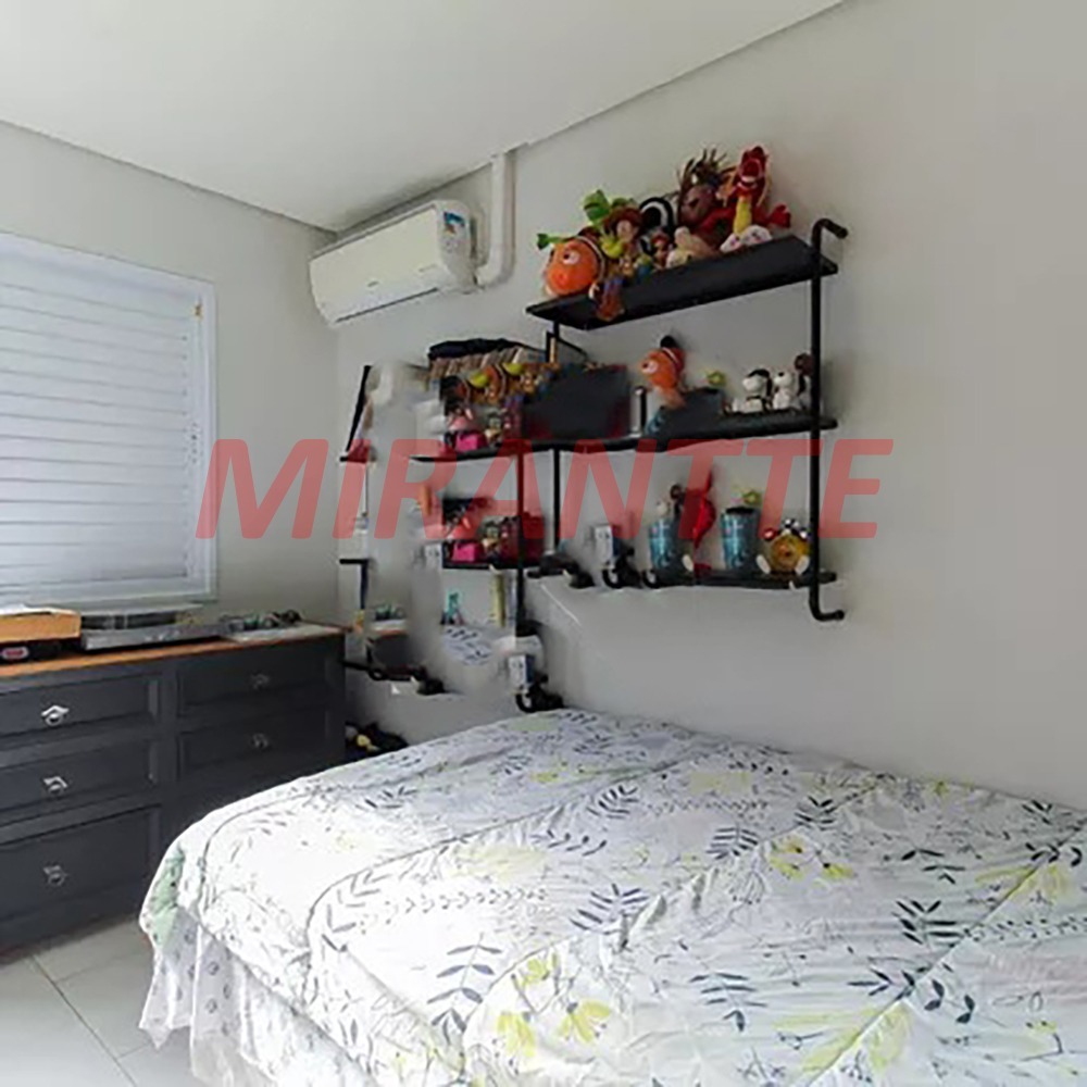 Sobrado de 300m² com 4 quartos em Parque Da Mooca