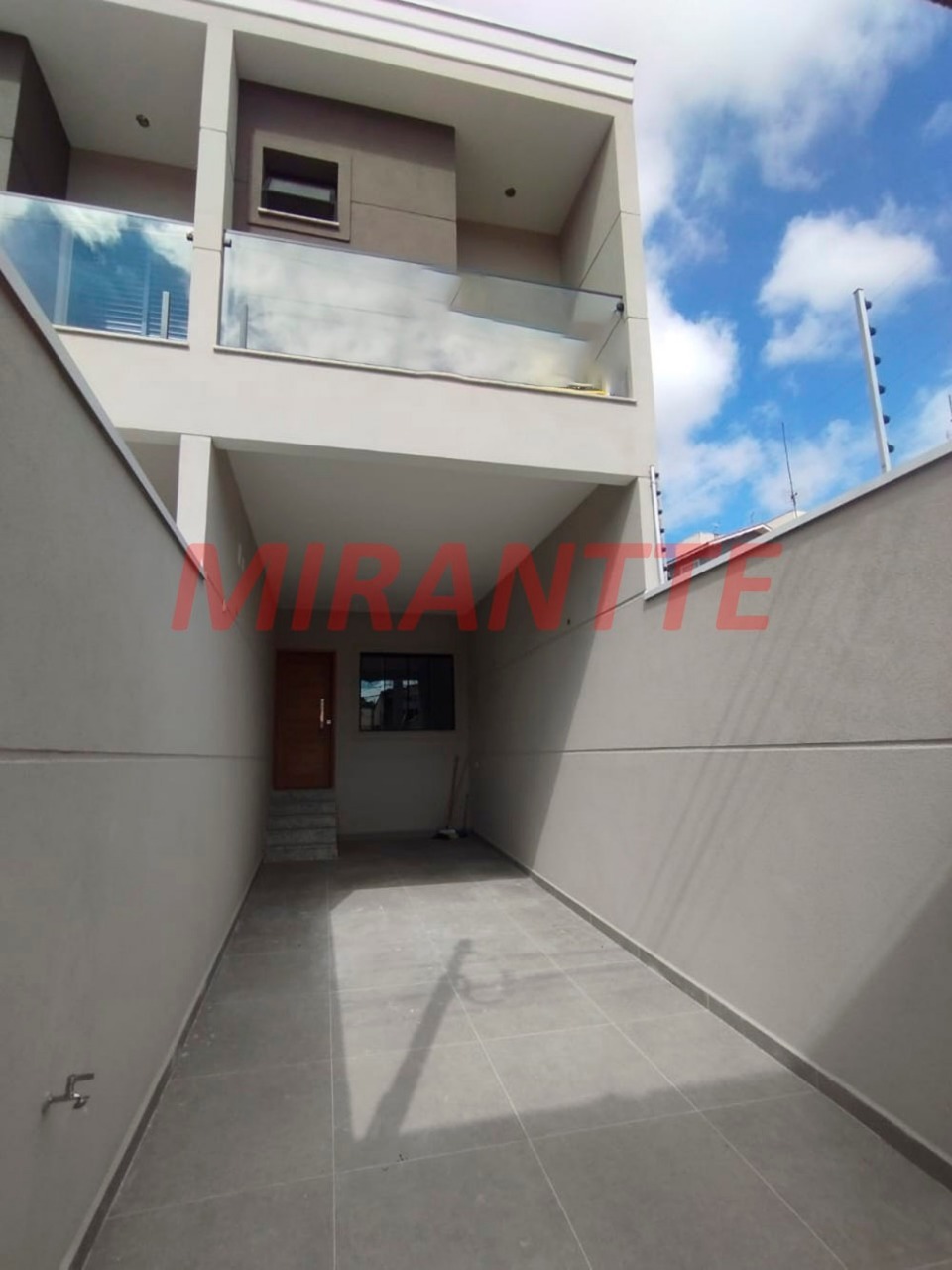 Sobrado de 115m² com 3 quartos em Parada Inglesa