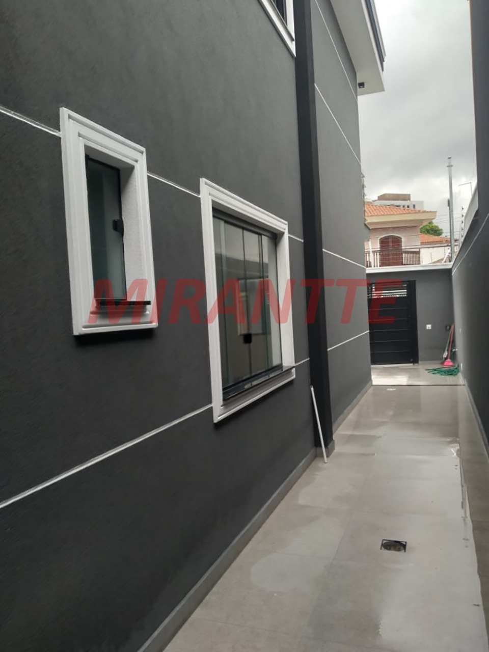Casa terrea de 150m² com 3 quartos em Jardim Guapíra