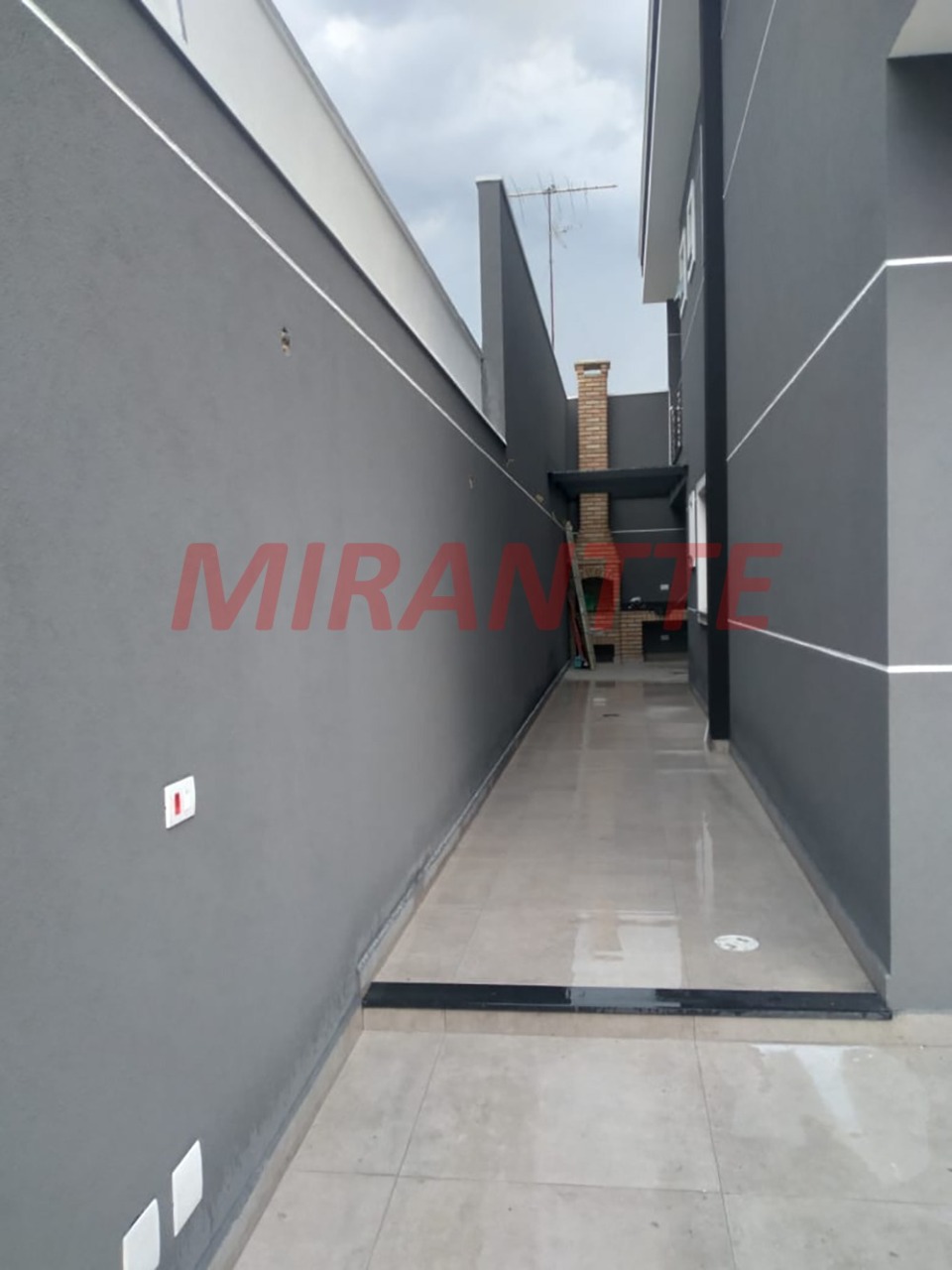 Casa terrea de 150m² com 3 quartos em Jardim Guapíra