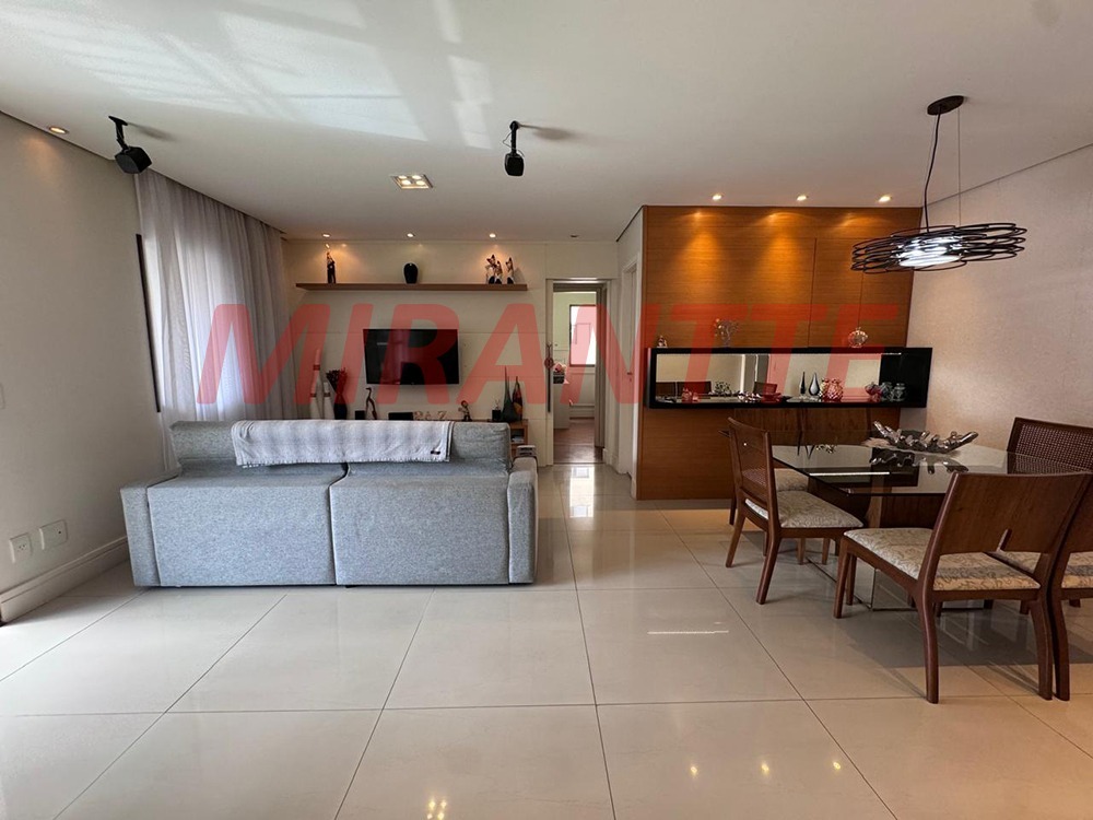 Apartamento de 105m² com 3 quartos em Santa Teresinha