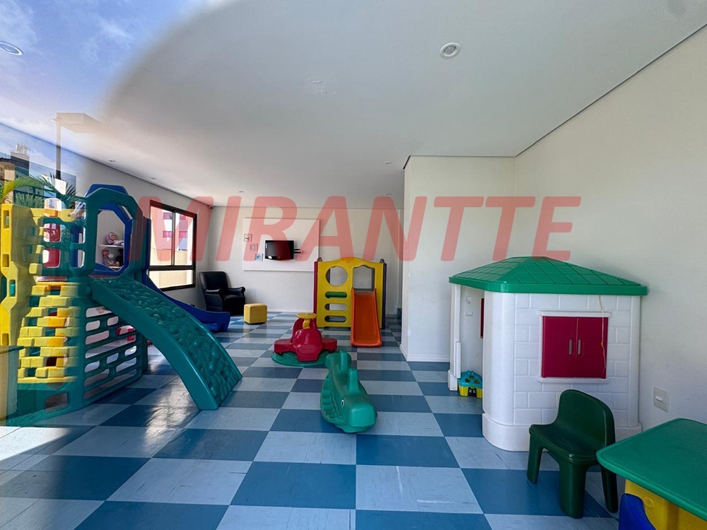 Apartamento de 105m² com 3 quartos em Santa Teresinha