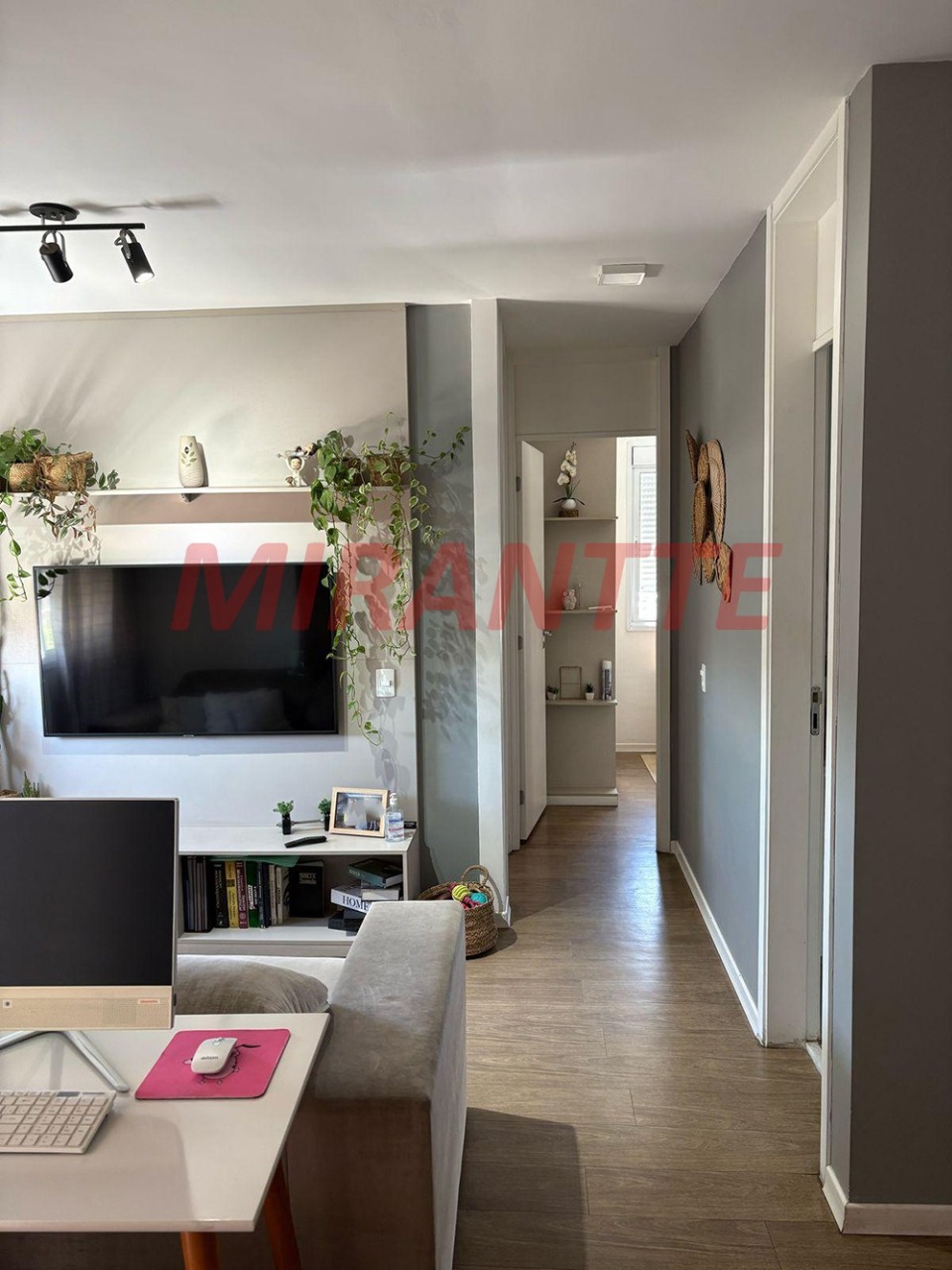 Apartamento de 60m² com 2 quartos em Jardim Brasil (Zona Norte)