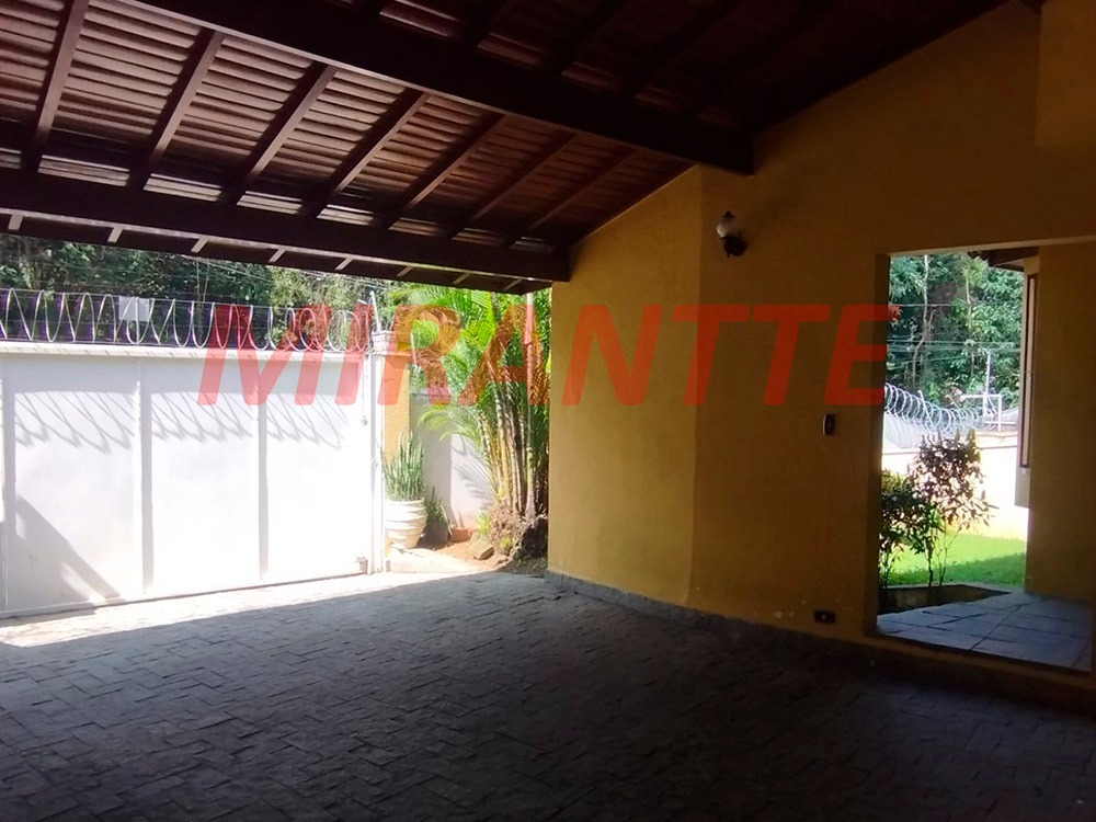 Sobrado de 300m² com 3 quartos em Jardim Virginia Bianca