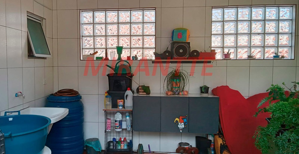 Sobrado de 180m² com 4 quartos em Jardim Brasil (Zona Norte)