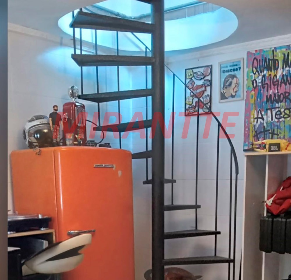 Sobrado de 180m² com 4 quartos em Jardim Brasil (Zona Norte)