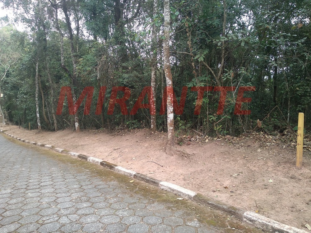 Terreno de 0m² em Serra da Cantareira