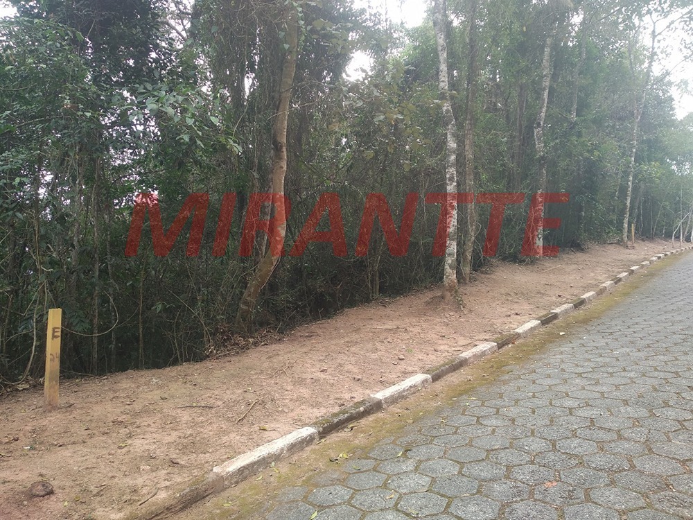Terreno de 0m² em Serra da Cantareira
