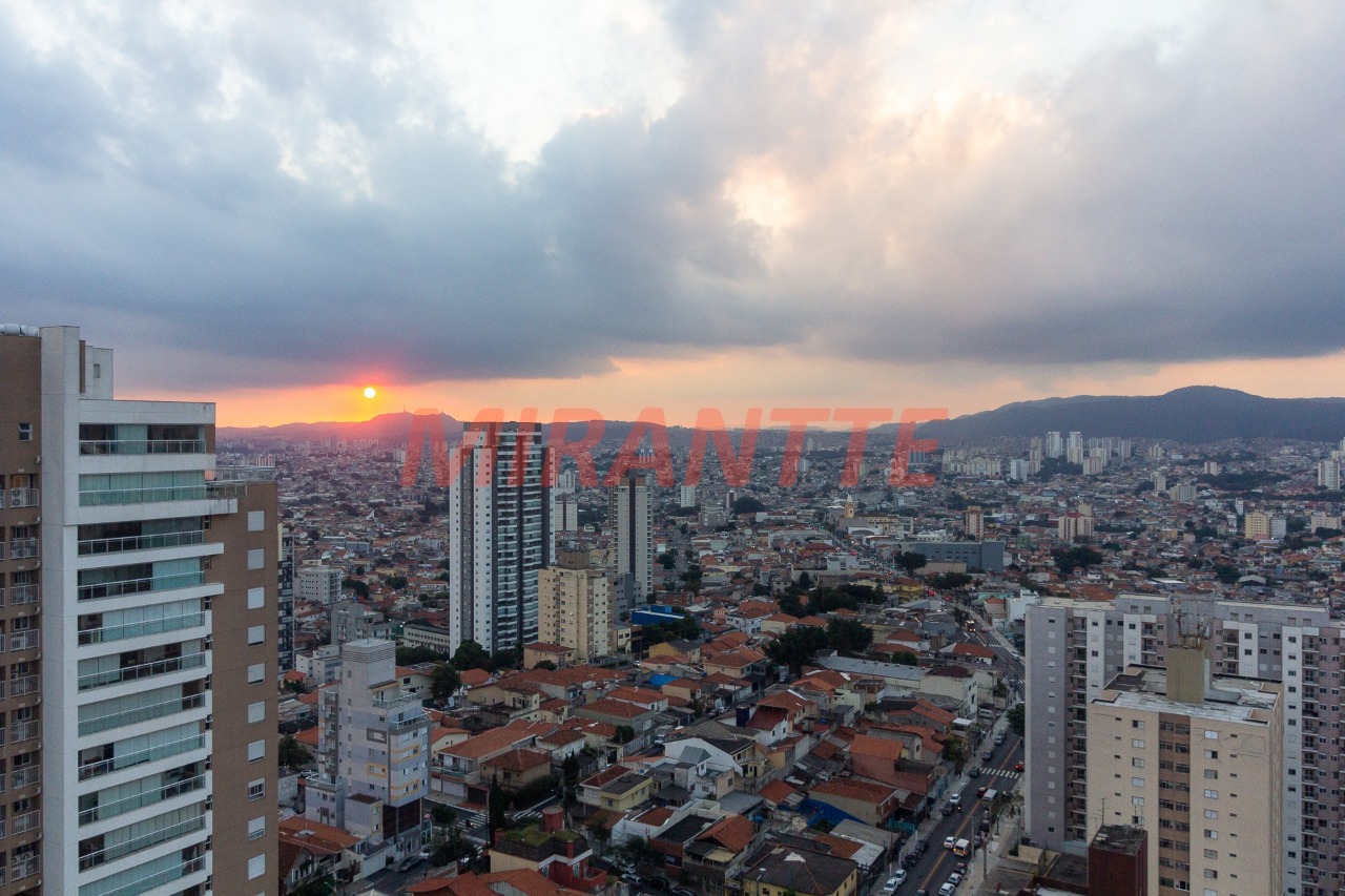Cobertura de 380m² com 5 quartos em Santana