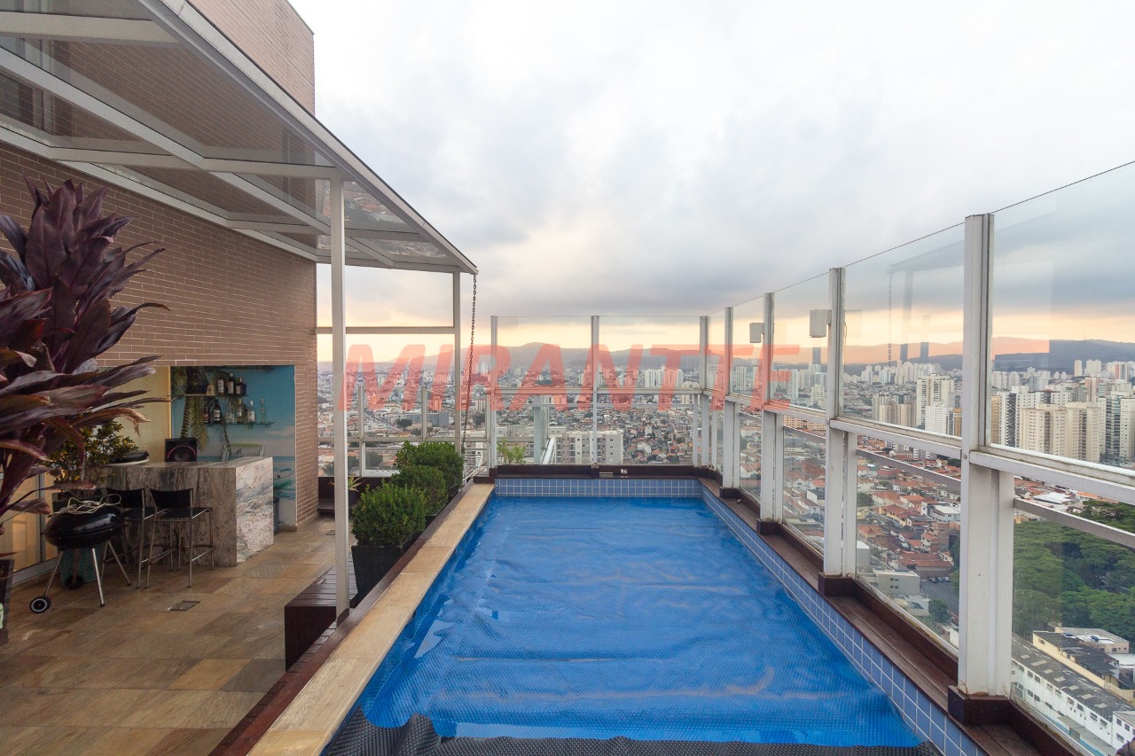 Cobertura de 380m² com 5 quartos em Santana