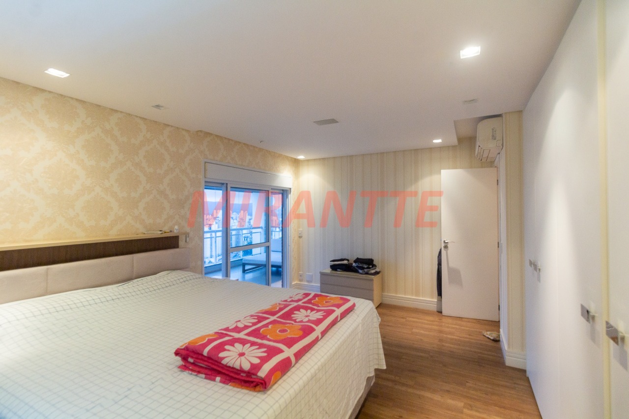 Cobertura de 380m² com 5 quartos em Santana