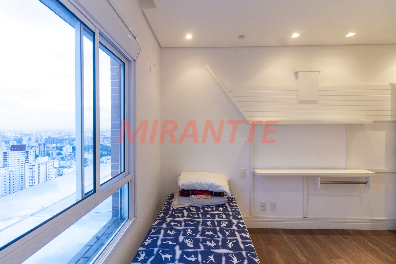 Cobertura de 380m² com 5 quartos em Santana