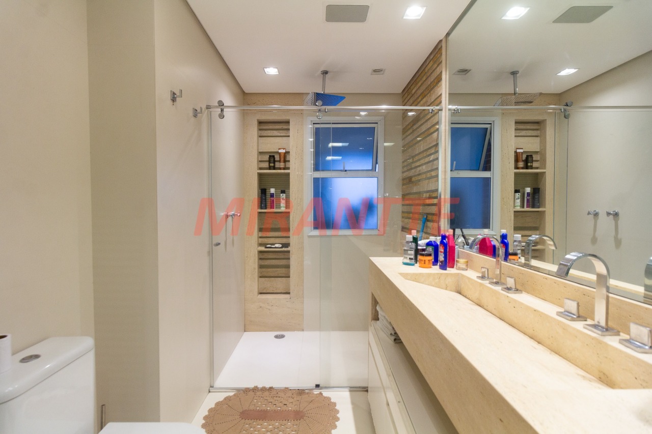 Cobertura de 380m² com 5 quartos em Santana